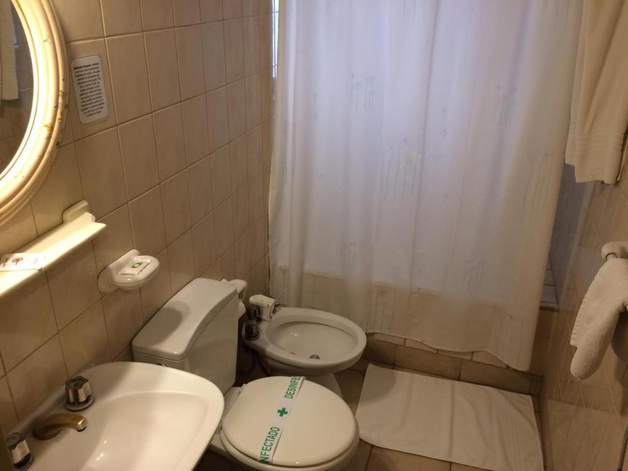 Hotel Pico General Pico Kültér fotó