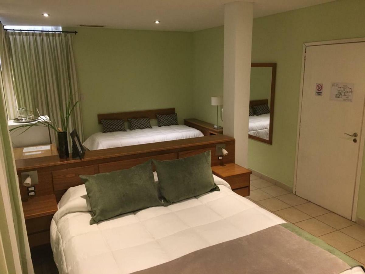 Hotel Pico General Pico Kültér fotó